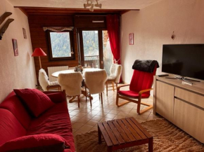 Chalet 3 Pièces 6 Pers. à Châtel - Balcon, Proche Remontées, Parking, Multi Pass Inclus - FR-1-676-179